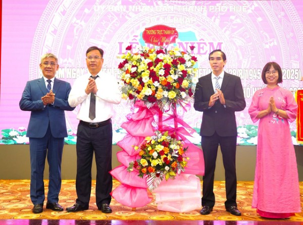 Ngành Tư pháp TP Huế cần đẩy mạnh xây dựng chính quyền điện tử gắn với cung cấp dịch vụ công trực tuyến toàn trình